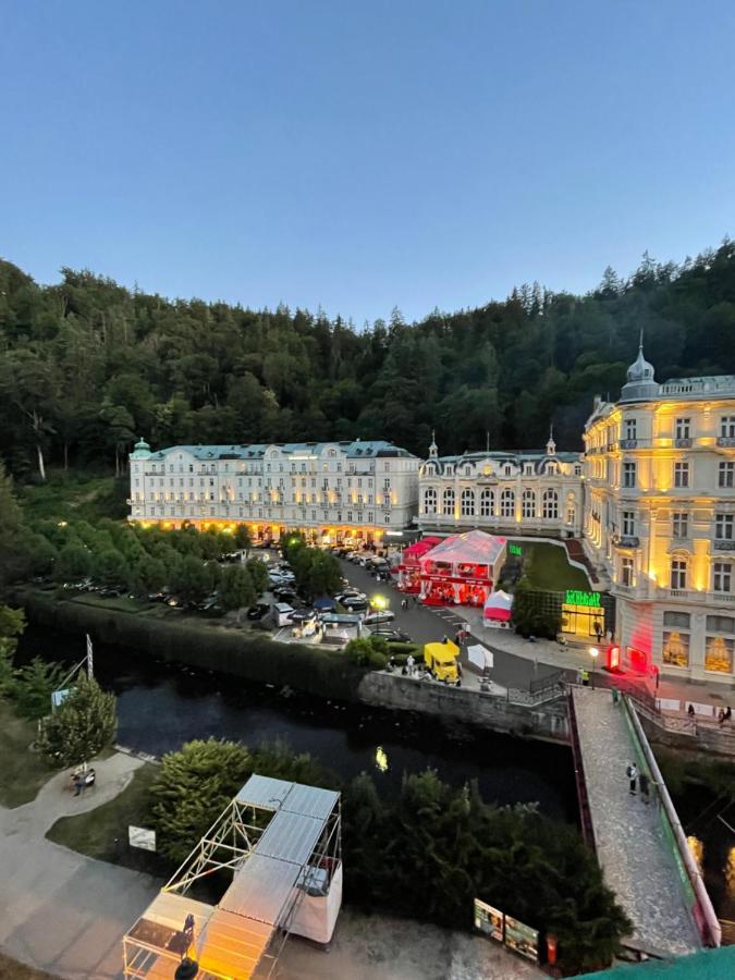 Riverside Apartment Karlovy Vary Eksteriør bilde